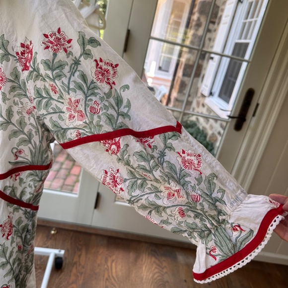 JULIET DUNN Raglan Shirt Dress in Japanese floral, red and sage floral - Picture 6 of 10